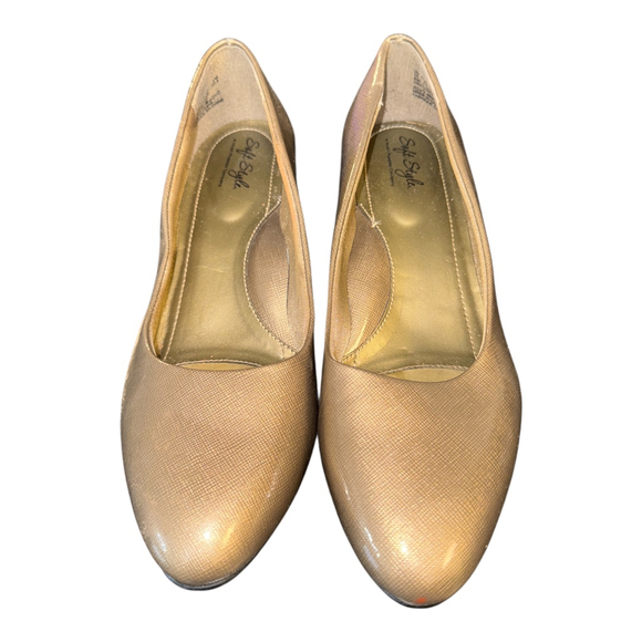 Soft Style Hush Puppies Size 10 comfort pump - Picture 1 of 5